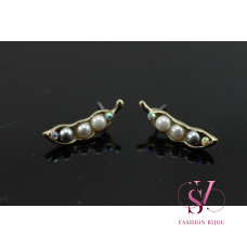 Сережки в стилі fashion
