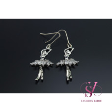 Сережки в стилі fashion