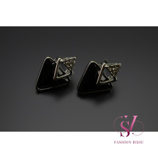 Сережки в стилі fashion