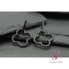 Сережки в стилі fashion